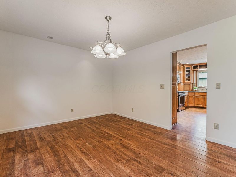 8835 Thomas Lane, West Jefferson, OH 43162 Photo 22