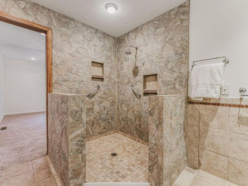 8835 Thomas Lane, West Jefferson, OH 43162 Photo 41