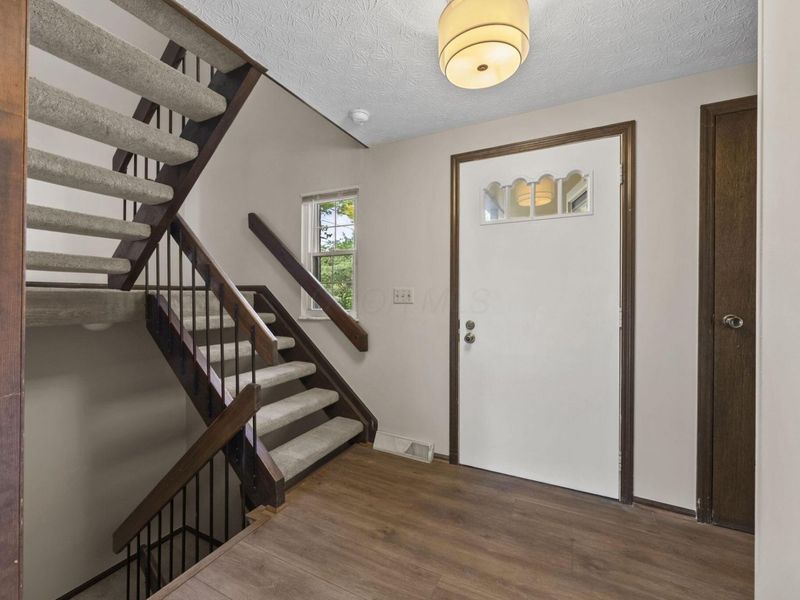 5100 Ranstead Court , Columbus, OH 43220 Photo 10