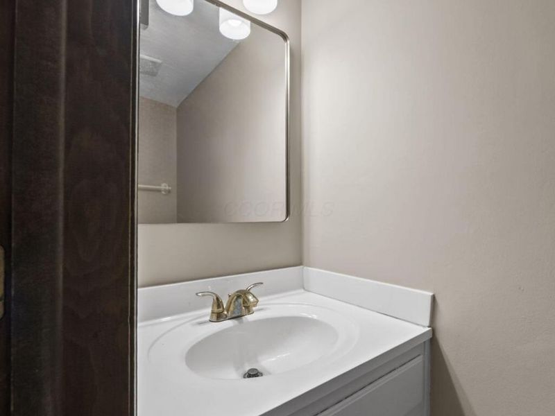 5100 Ranstead Court , Columbus, OH 43220 Photo 22