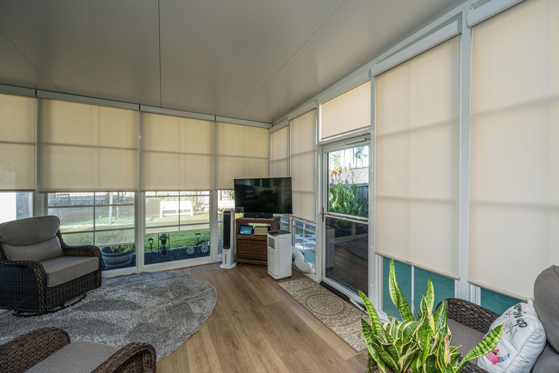 178 Oakwood Boulevard Photo 31