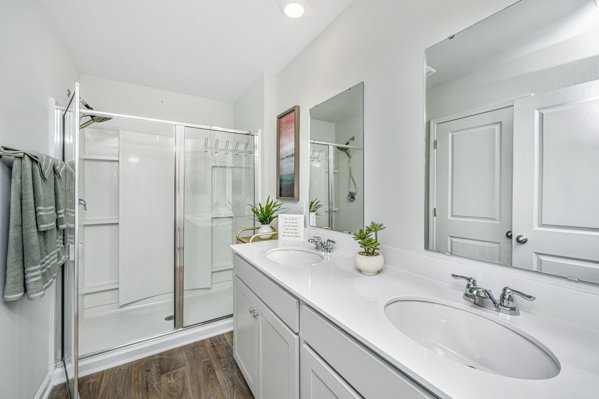 178 Oakwood Boulevard Photo 44