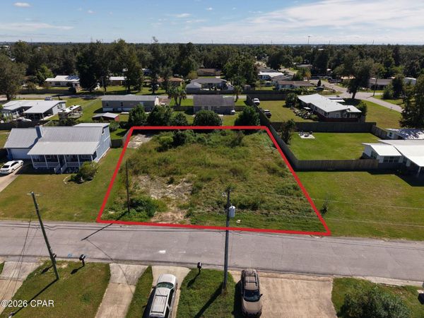 4906 S Lakewood Drive , Panama City, FL 32404