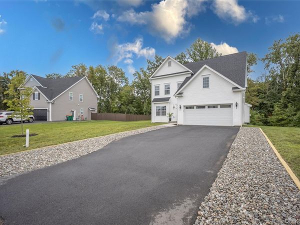 18 Page Court , Poughkeepsie, NY 12603