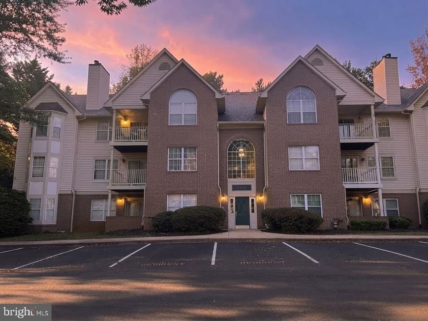 9811 Lake Pointe Court, Unit 304, Upper Marlboro, MD 20774 Main Photo