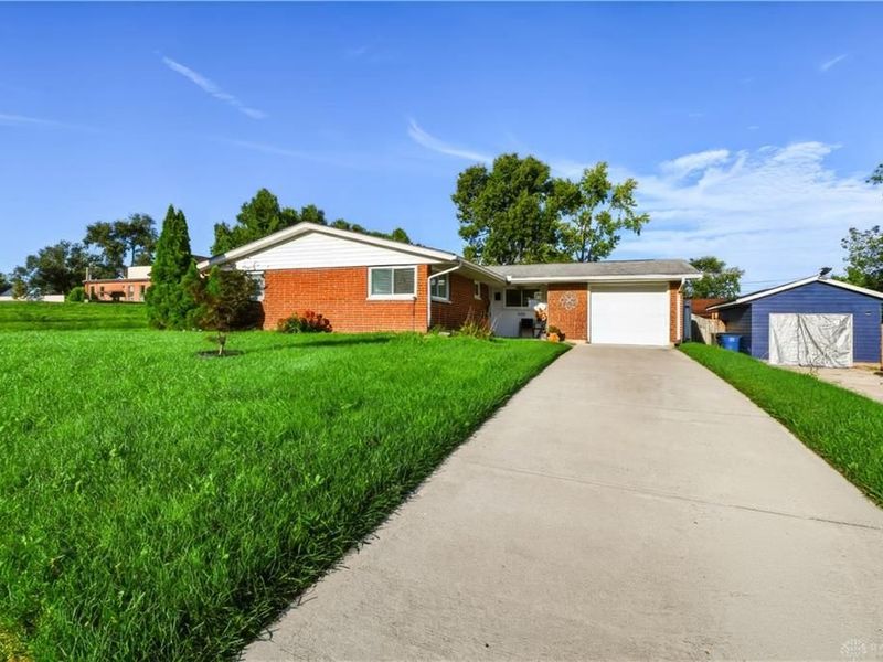 1221 Linda Lane, Fairborn, OH 45324 Photo 2