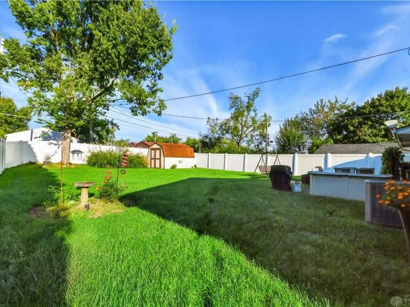1221 Linda Lane, Fairborn, OH 45324 Photo 24