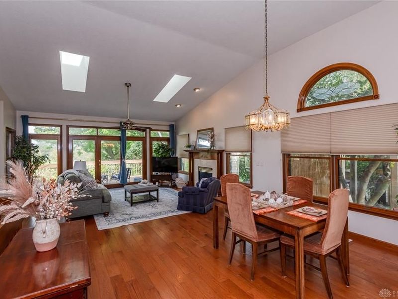 30 Heatherglen Court, Springboro, OH 45066 Photo 8