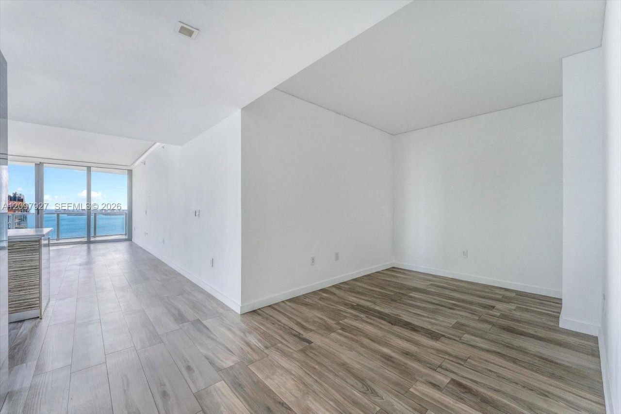 460 NE 28th St , Unit 3301, Miami, FL 33137 Photo