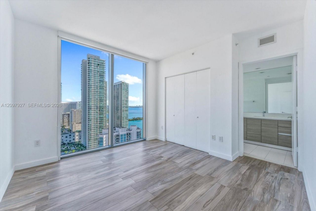 460 NE 28th St , Unit 3301, Miami, FL 33137 Photo