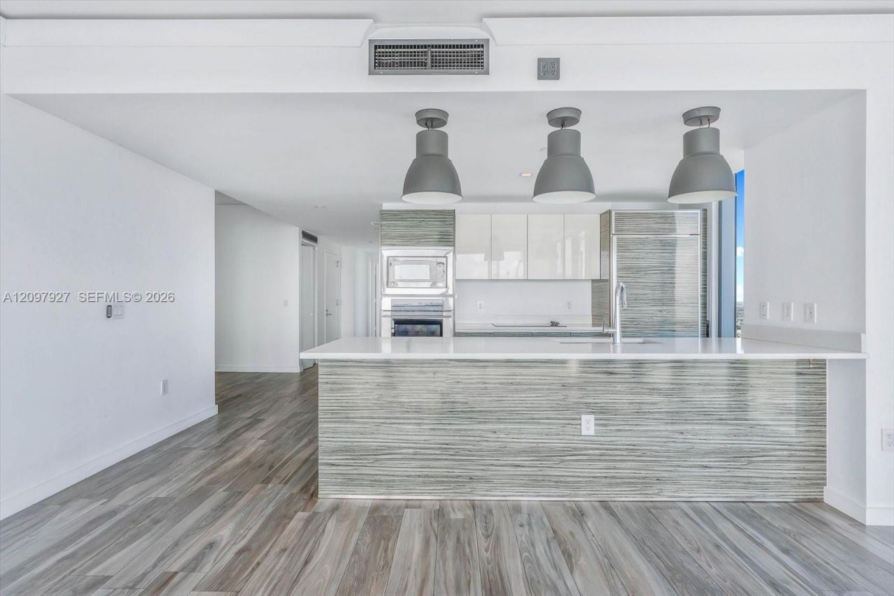 460 NE 28th St , Unit 3301, Miami, FL 33137 Photo