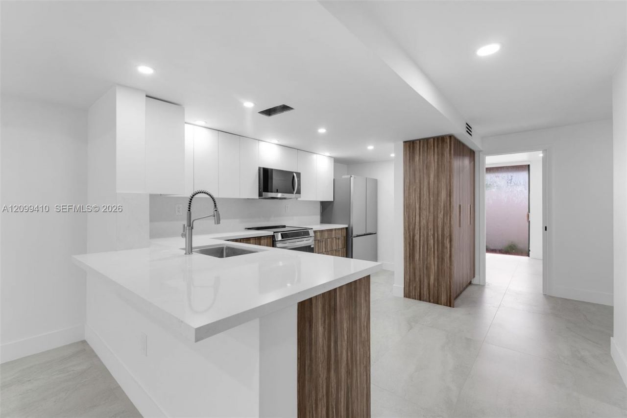7625 SW 106th Ave , Miami, FL 33173 Photo