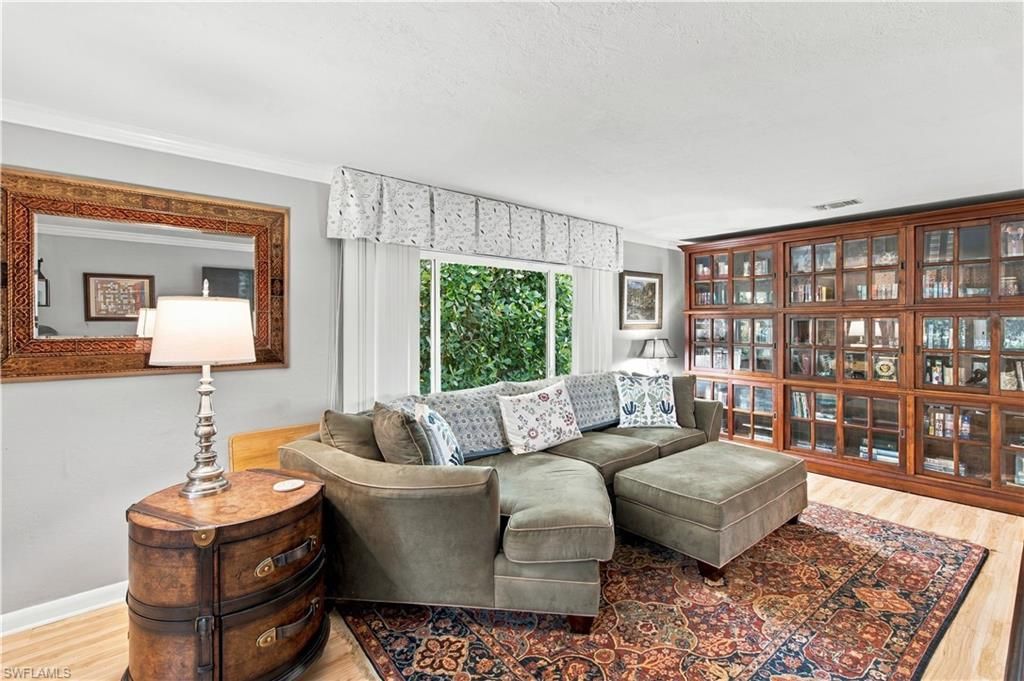 542 Charlemagne Blvd , Naples, FL 34112 Photo