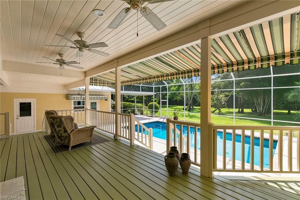 6460 Hidden Oaks Ln, Naples, FL 34119 Photo