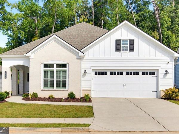 5084 Dillingham Drive NW, Acworth, GA 30101