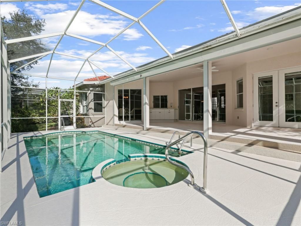 25870 Creekbend Dr, Bonita Springs, FL 34135 Photo