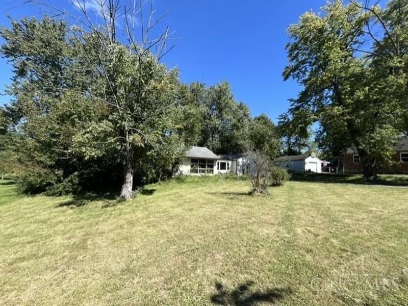 2160 Pinney Lane, Springfield Township, OH 45231 Photo 3