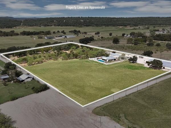 435 Gene Lee Road, Mineral Wells, TX 76067