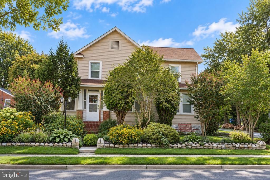 517 MONTGOMERY STREET , LAUREL, MD 20707