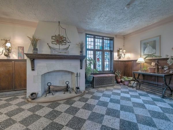 55 Randolph Place Unit 207, Orange, NJ 07079