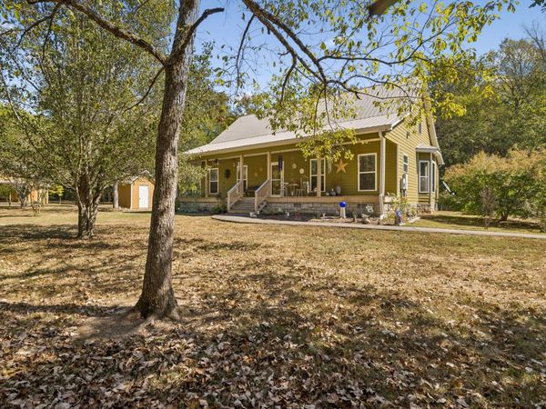 1421 Milltown Rd , Lewisburg, TN 37091