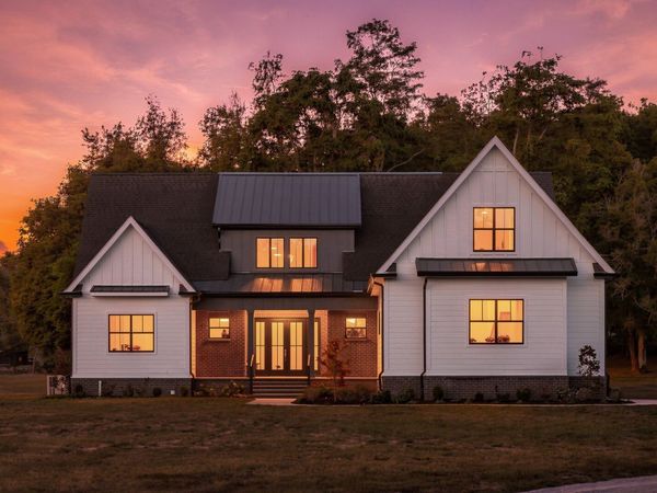 4319 Moore Ln , Culleoka, TN 38451