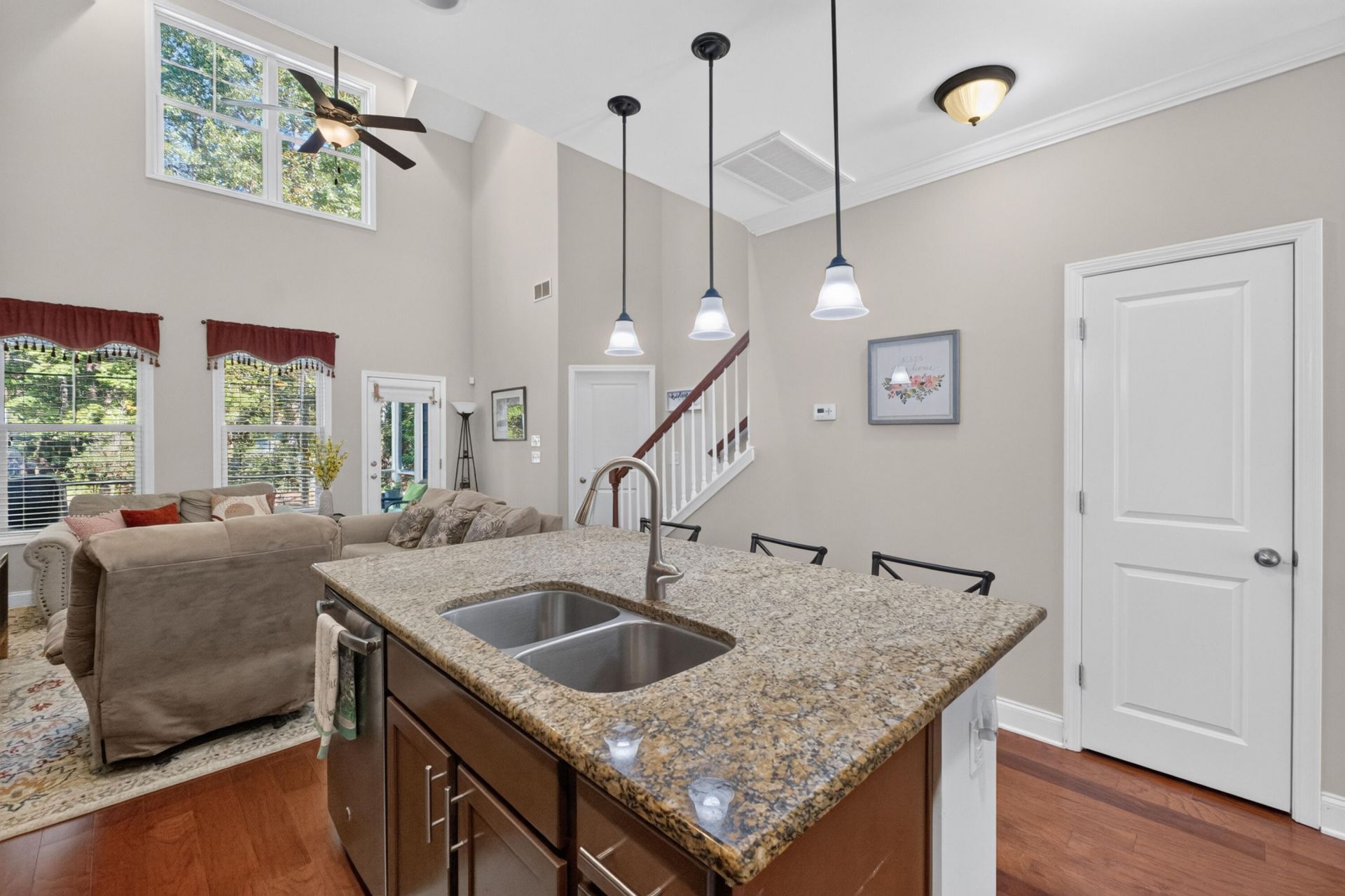 1802 Chauncys Court Photo 14