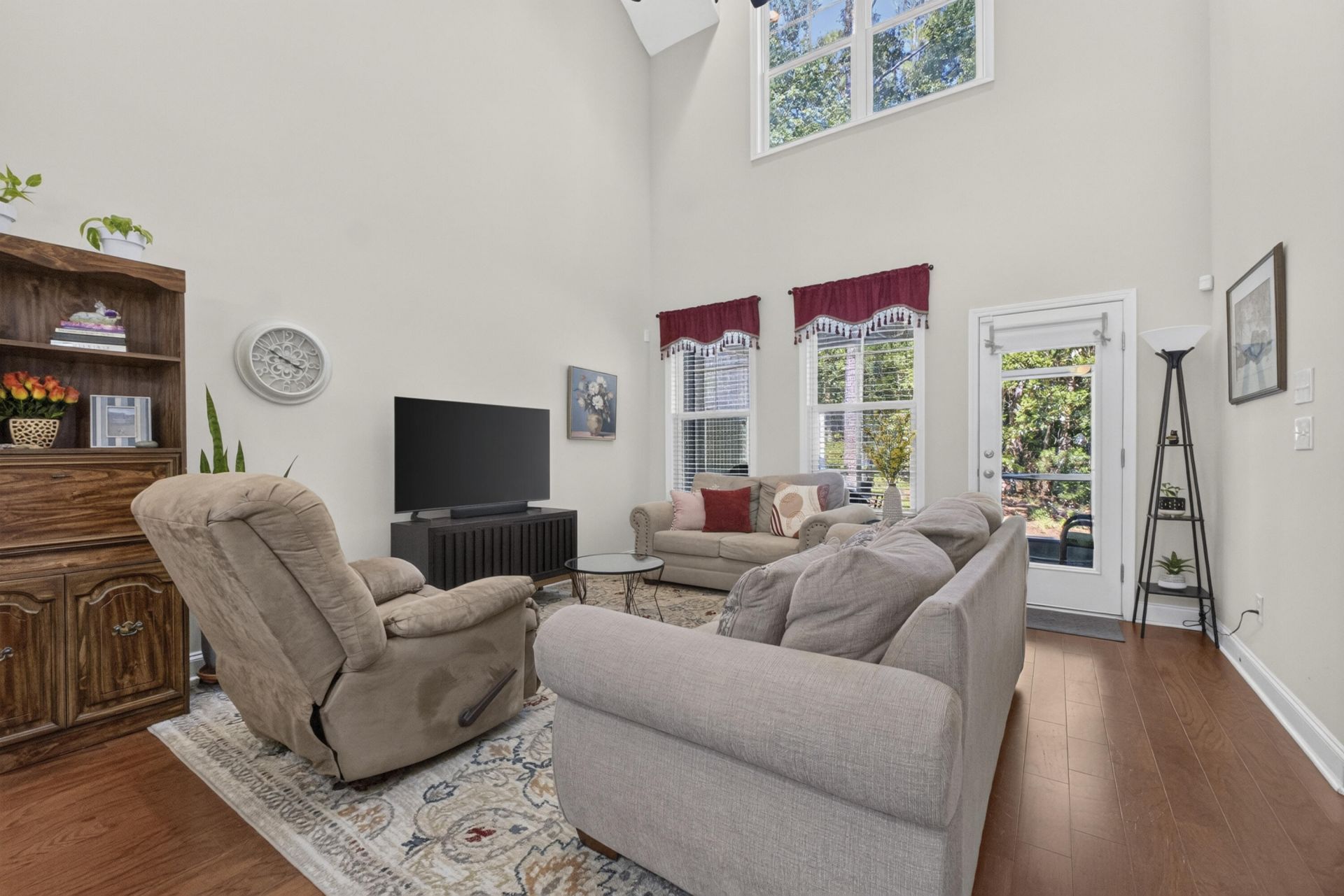 1802 Chauncys Court Photo 16