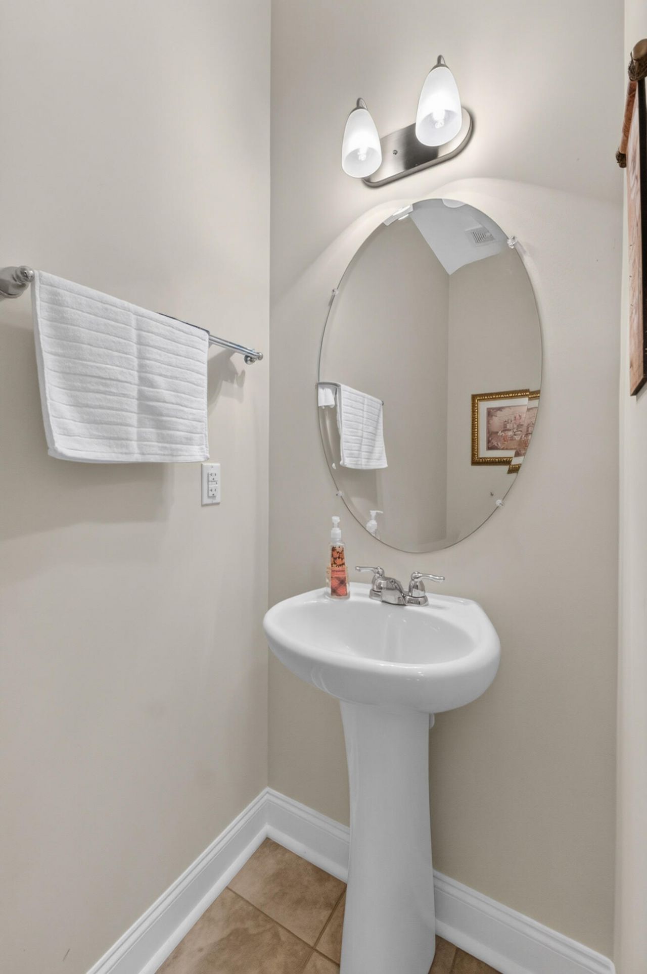 1802 Chauncys Court Photo 19