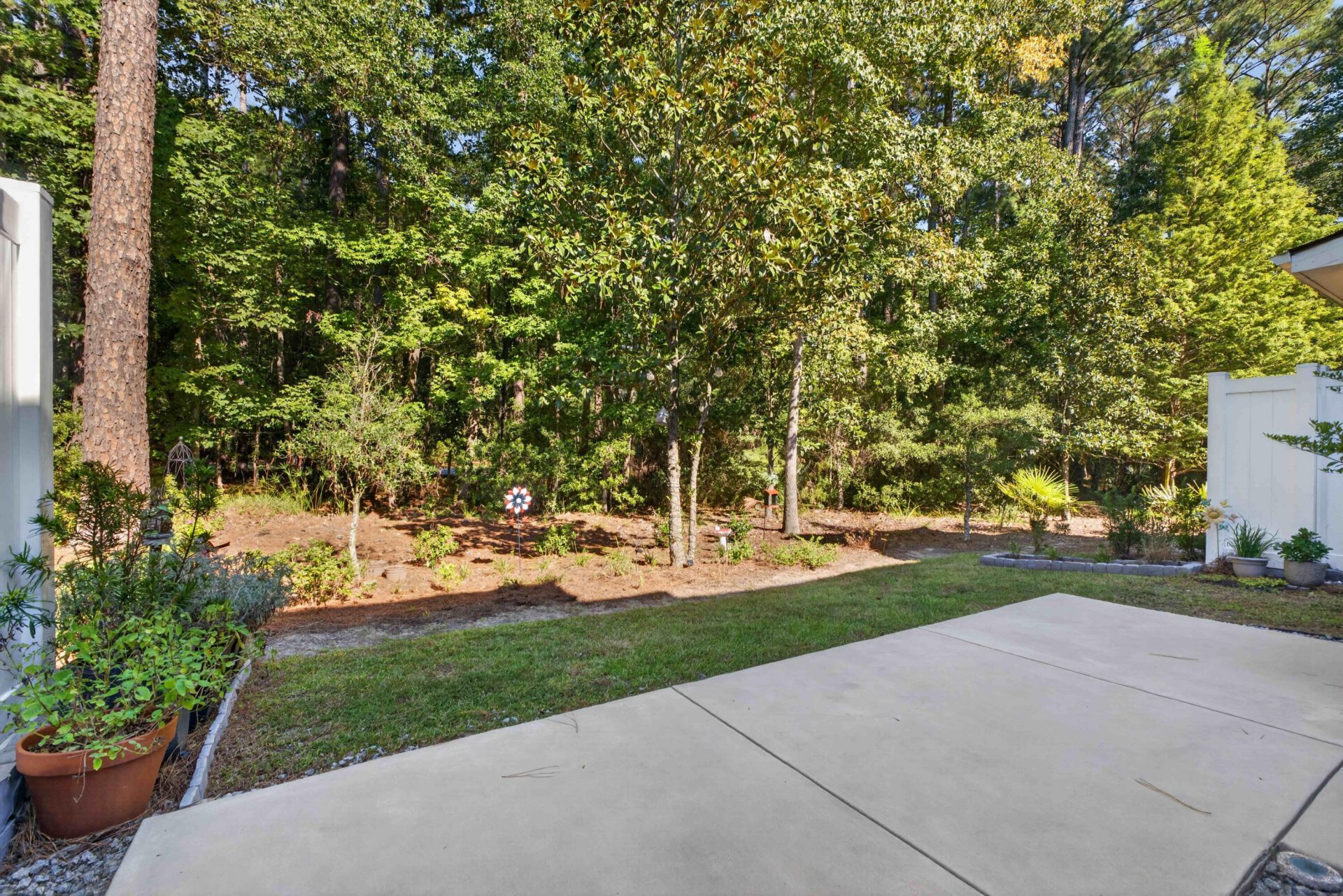 1802 Chauncys Court Photo 38