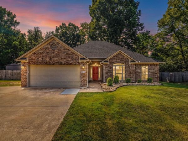 2609 Shadowcreek Drive , Bryant, AR 72022