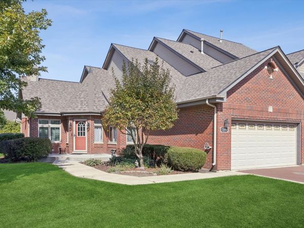 7116 168th Street , Tinley Park, IL 60477