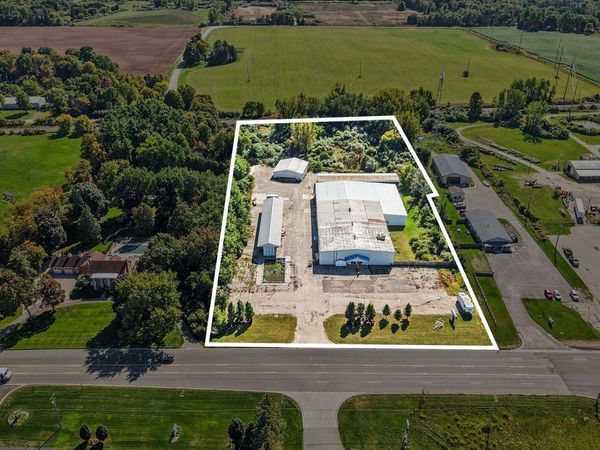 467 W US-10, Scottville, MI 49454