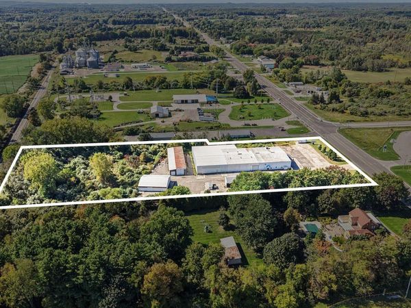 467 W US-10, Scottville, MI 49454