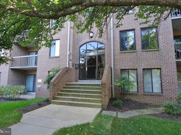 11301 COMMONWEALTH DRIVE , Unit 104, ROCKVILLE, MD 20852