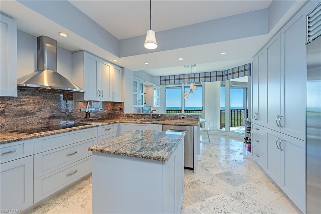 8990 Bay Colony Dr, Unit 1101, Naples, FL 34108 Photo