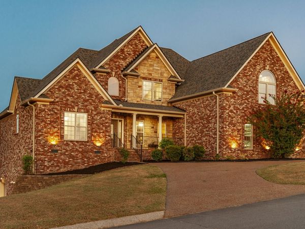 219 Hidden Harbour Dr, Mount Juliet, TN 37122