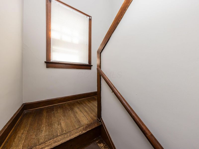 213 - 215 W Weber Road, Columbus, OH 43202 Photo 15