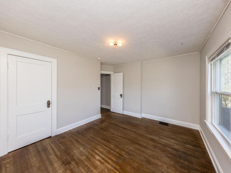 213 - 215 W Weber Road, Columbus, OH 43202 Photo 31