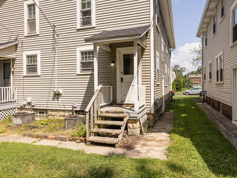 213 - 215 W Weber Road, Columbus, OH 43202 Photo 32