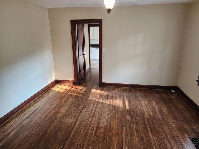 213 - 215 W Weber Road, Columbus, OH 43202 Photo 36