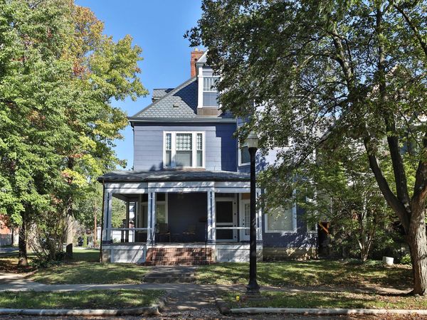 332 W 6th Avenue , Columbus, OH 43201