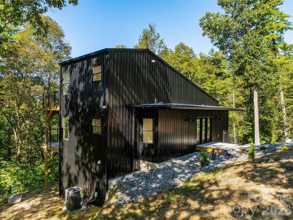 210 Overlook Lane , Marshall, NC 28753