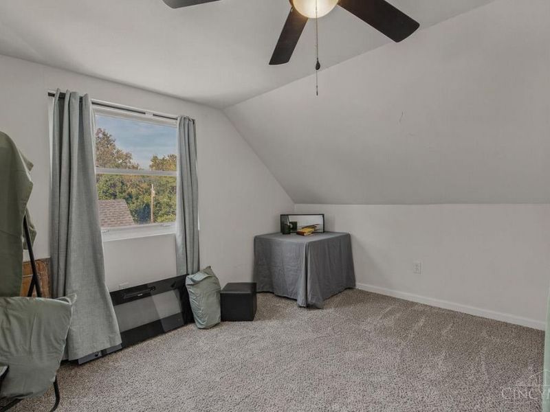 6051 Heis Terrace, Cincinnati, OH 45230 Photo 13