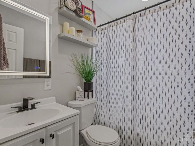 6051 Heis Terrace, Cincinnati, OH 45230 Photo 14