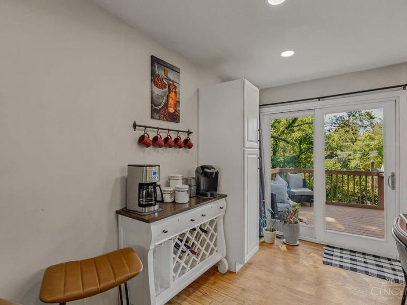 6051 Heis Terrace, Cincinnati, OH 45230 Photo 6