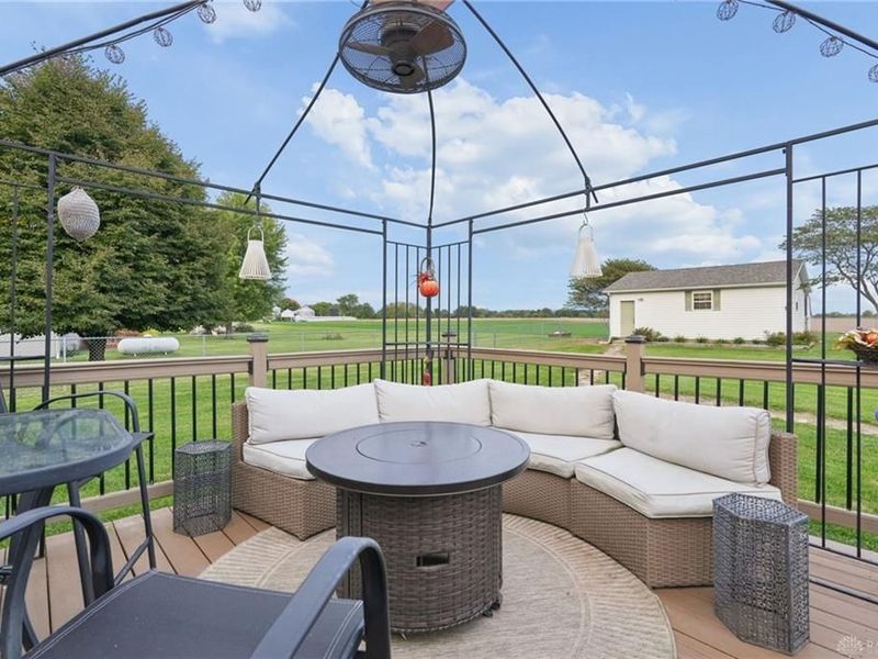 5800 Middle Urbana Road, Springfield, OH 45502 Photo 23