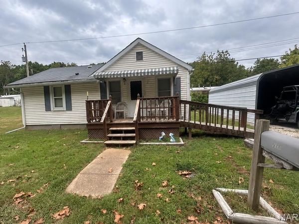 908 West Main Street , Hardin, IL 62047