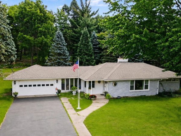 4309 Sunnybrook Drive, Kalamazoo, MI 49008