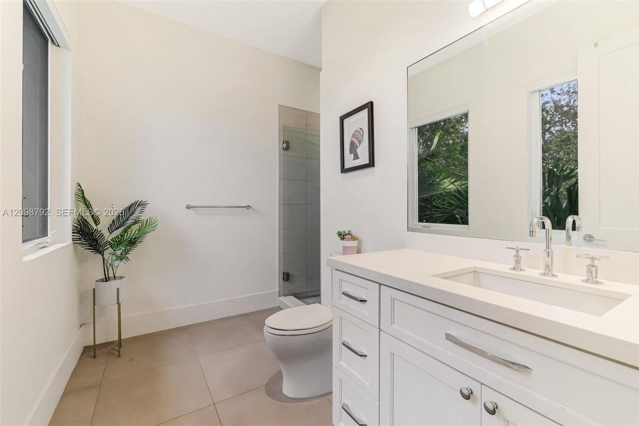 11701 SW 69 Ct, Pinecrest, FL 33156 Photo